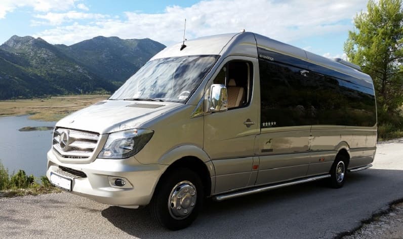 Tuscany: Buses booking in Scandicci in Scandicci and Italy